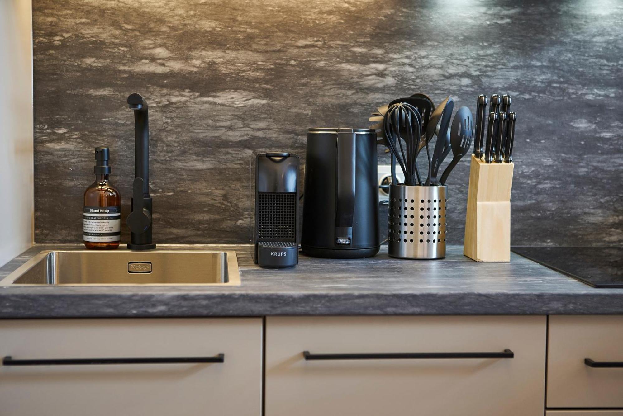 Nove Boutique Apartments Wenen Kamer foto